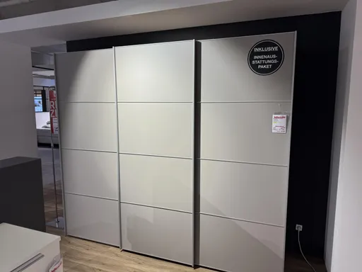 Schwebetürenschrank Phönix F17